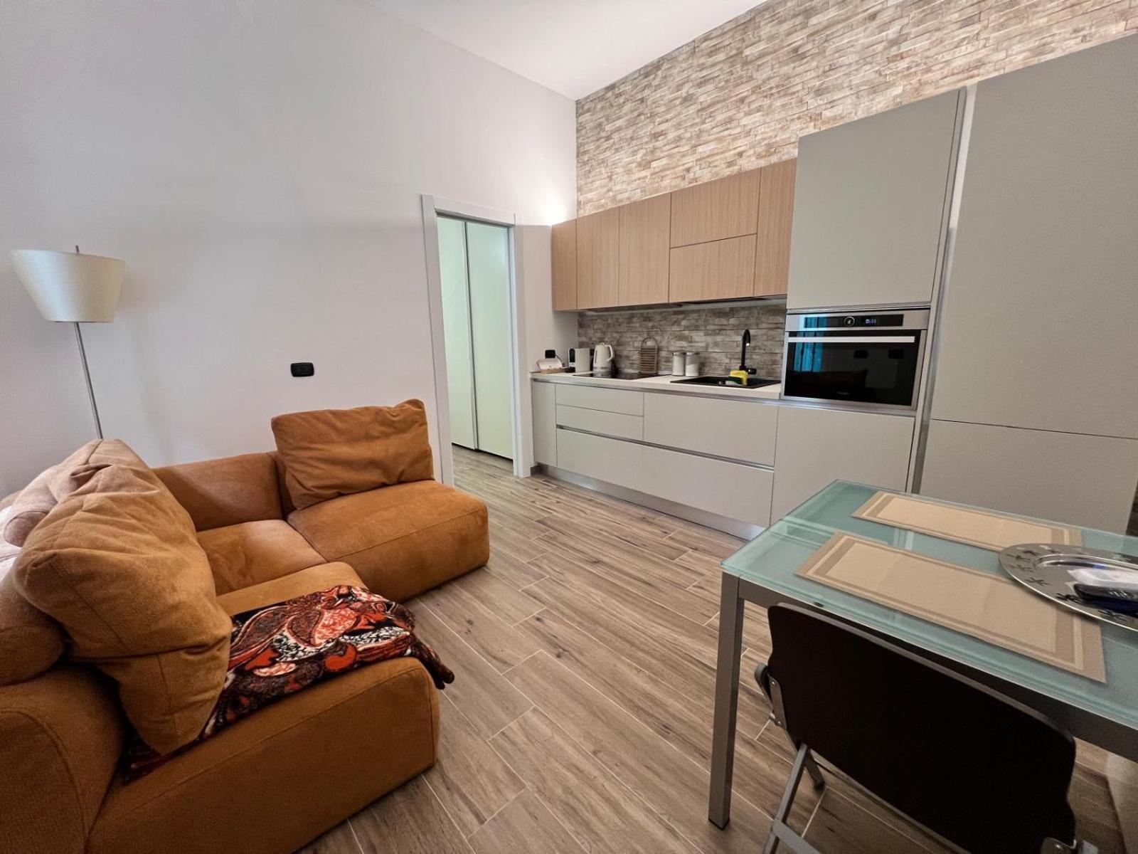 Ferienwohnung Domusmi Delfico 2 Mailand Exterior foto